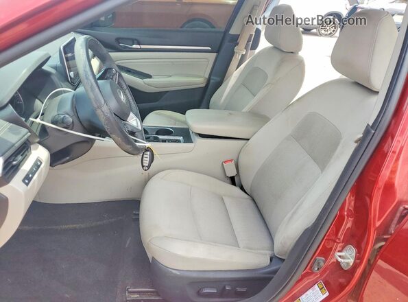 1N4BL4DV4KC170463 2019 NISSAN ALTIMA Red Front interior view
