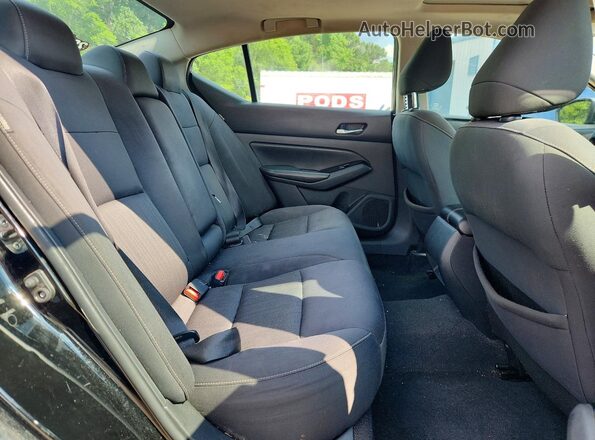1N4BL4DV4MN355149 2021 NISSAN ALTIMA Black Rear seats view