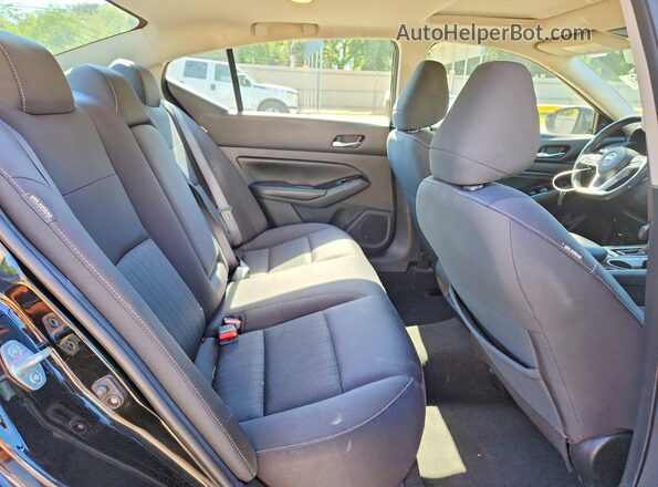 1N4BL4DV4NN365746 2022 NISSAN ALTIMA Black Vista de los asientos traseros