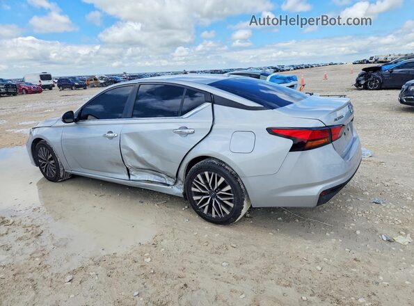 1N4BL4DV4PN342020 2023 NISSAN ALTIMA Silver Задня ліва чверть