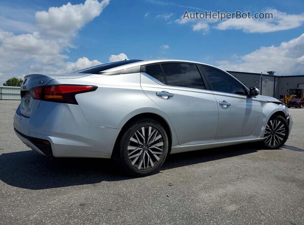 1N4BL4DV4PN351476 2023 NISSAN ALTIMA Silver Rear right