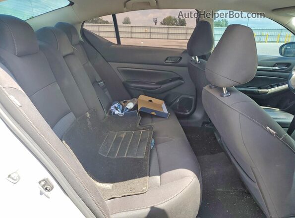 1N4BL4DV4PN351476 2023 NISSAN ALTIMA Silver Rear seats view