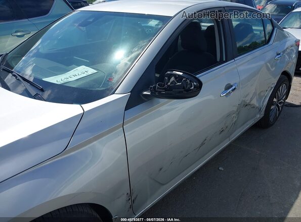 1N4BL4DV4PN405214 2023 NISSAN ALTIMA Серебряный Вид спереди