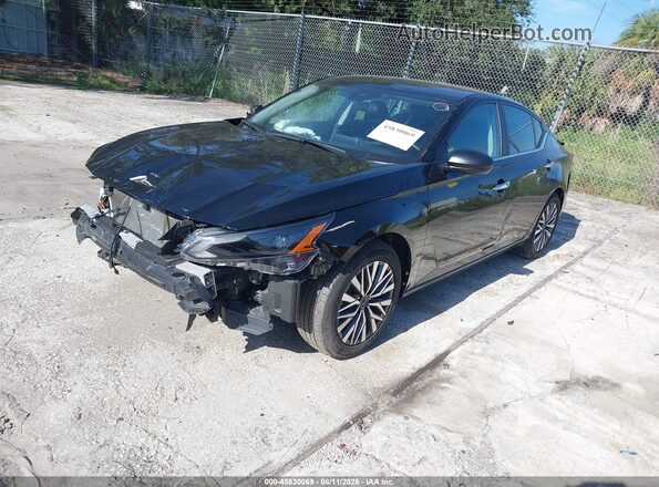 1N4BL4DV4RN306783 2024 NISSAN ALTIMA Black Przód lewy