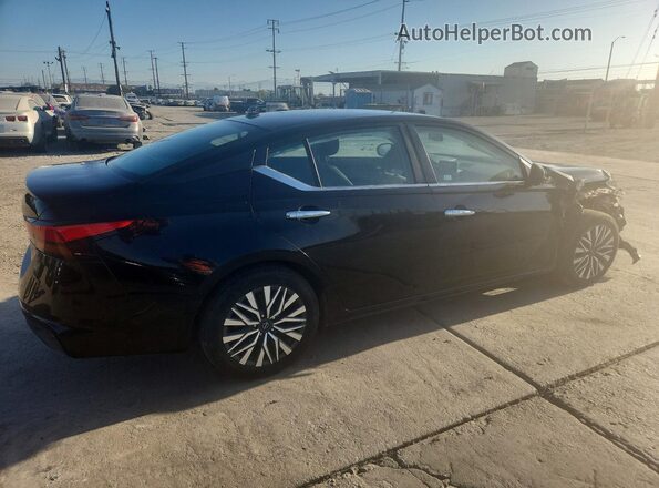 1N4BL4DV4RN337323 2024 NISSAN ALTIMA Black Передня права чверть