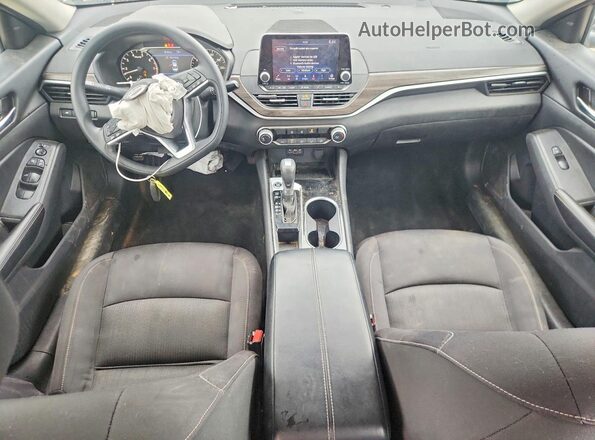 1N4BL4DV4RN410027 2024 NISSAN ALTIMA Gray Widok deski rozdzielczej