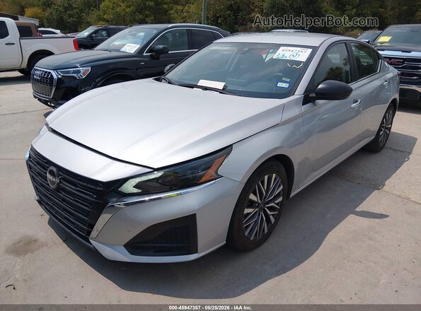 1N4BL4DV4SN359442 2025 NISSAN ALTIMA Silver წინა მარცხენა ხედი სამი მეოთხედიდან
