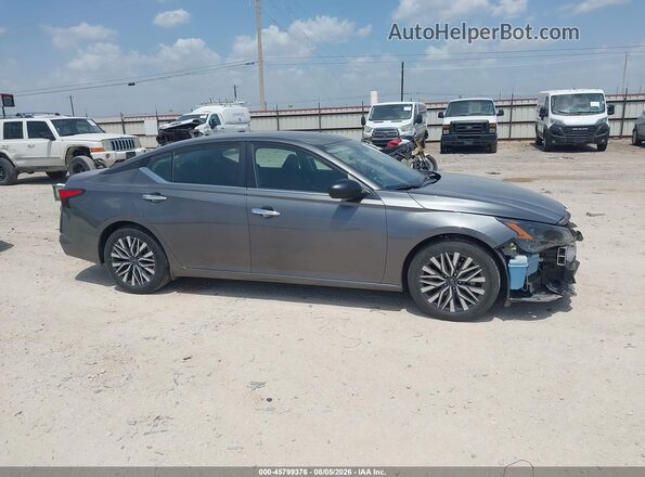 1N4BL4DV4SN396457 2025 NISSAN ALTIMA Gray Widok wnętrza 360 stopni