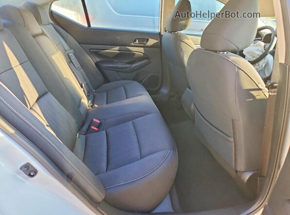 1N4BL4DV5PN411409 2023 NISSAN ALTIMA White Rear seats view