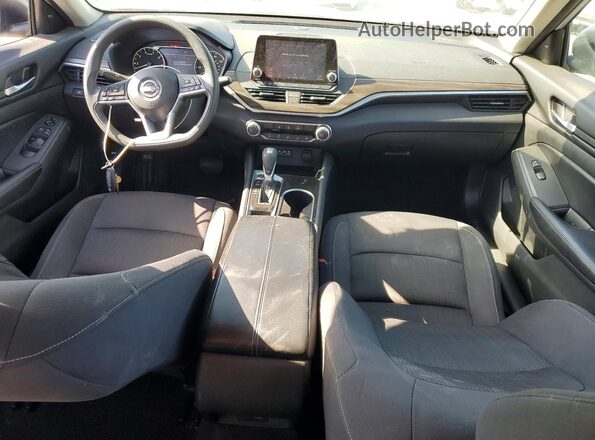 1N4BL4DV5RN300183 2024 NISSAN ALTIMA Серебряный Вид панели приборов