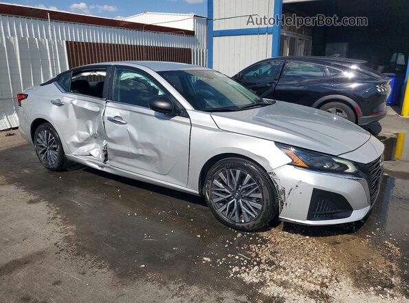 1N4BL4DV5SN355996 2025 NISSAN ALTIMA Silver Delantero derecho