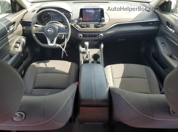 1N4BL4DV5SN355996 2025 NISSAN ALTIMA Silver Vista del salpicadero