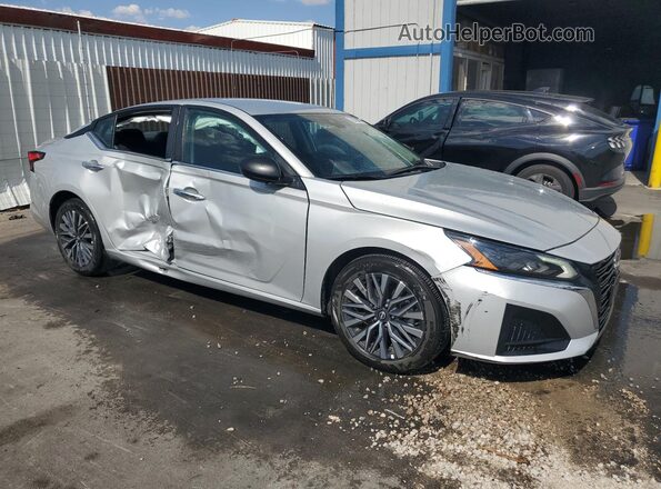 1N4BL4DV5SN355996 2025 NISSAN ALTIMA Silver Vista de la etiqueta del VIN