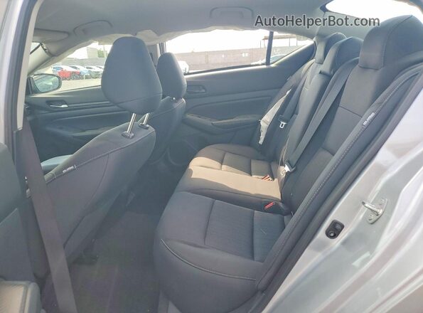 1N4BL4DV5SN355996 2025 NISSAN ALTIMA Silver Vista de los asientos traseros