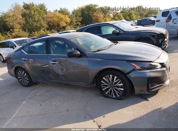 1N4BL4DV5SN367808 2025 NISSAN ALTIMA Gray უკანა სალონის ხედი