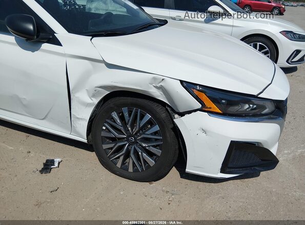 1N4BL4DV5SN375231 2025 NISSAN ALTIMA White წინა ხედი
