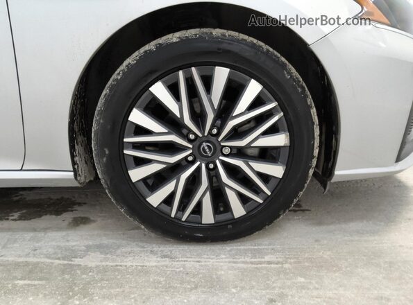 1N4BL4DV6RN346122 2024 NISSAN ALTIMA Silver 