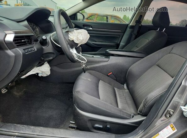 1N4BL4DV6RN382988 2024 NISSAN ALTIMA Charcoal Front interior view