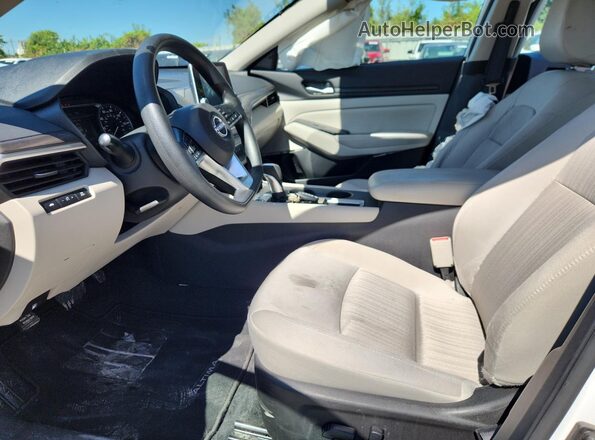 1N4BL4DV6SN301199 2025 NISSAN ALTIMA White 
