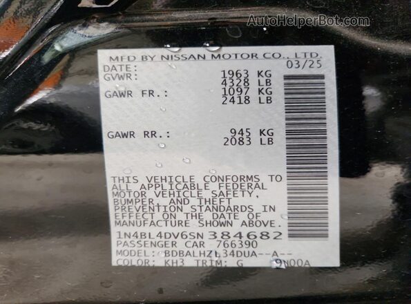 1N4BL4DV6SN384682 2025 NISSAN ALTIMA Black Vista del compartimento del motor
