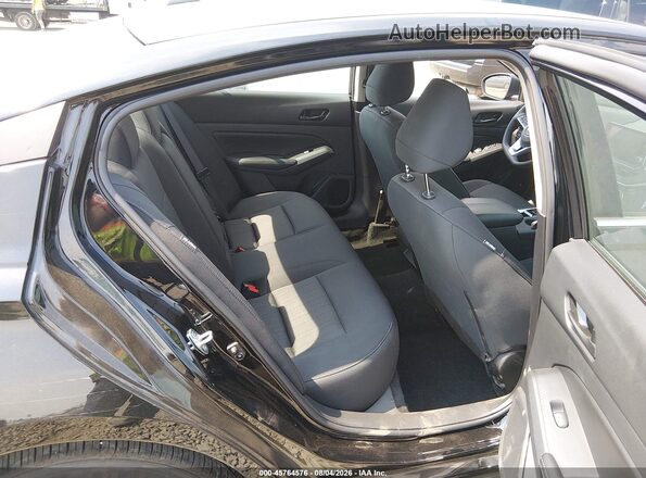 1N4BL4DV6TN305190 2026 NISSAN ALTIMA Black Widok naklejki z numerem VIN