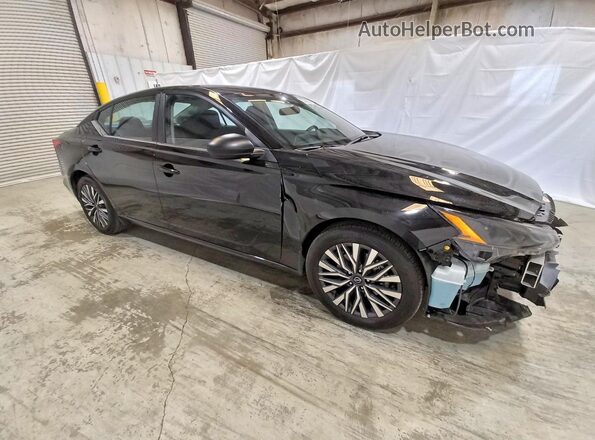 1N4BL4DV6TN323463 2026 NISSAN ALTIMA Black Przód prawy