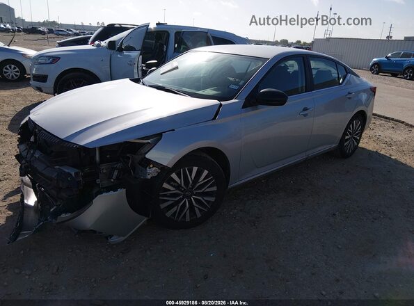 1N4BL4DV6TN335404 2026 NISSAN ALTIMA Silver Передня ліва чверть