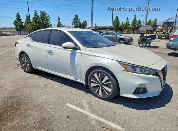 1N4BL4DV7LC239373 2020 NISSAN ALTIMA Белый Передняя правая четверть