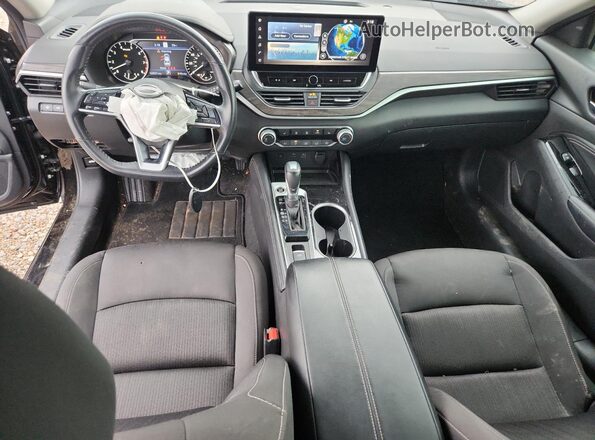 1N4BL4DV7PN394046 2023 NISSAN ALTIMA Black Dashboard view