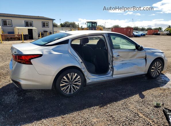1N4BL4DV7RN338286 2024 NISSAN ALTIMA Silver Trasero derecho