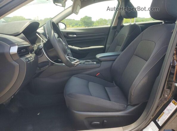 1N4BL4DV7RN388587 2024 NISSAN ALTIMA Черный Вид салона спереди