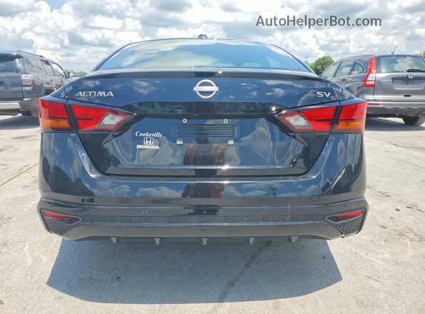 1N4BL4DV7RN388587 2024 NISSAN ALTIMA Черный Вид сзади