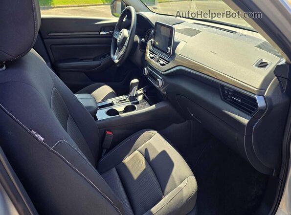 1N4BL4DV7RN389223 2024 NISSAN ALTIMA Silver Вид спереду