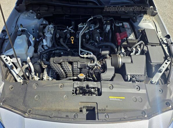 1N4BL4DV7RN389223 2024 NISSAN ALTIMA Silver Вид салону спереду