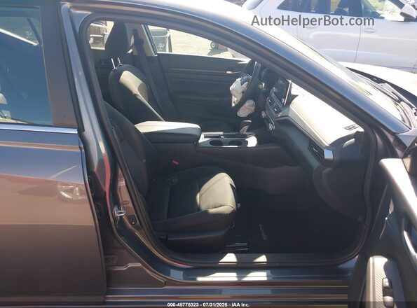1N4BL4DV7SN361282 2025 NISSAN ALTIMA Серый Вид салона спереди
