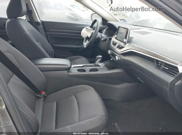 1N4BL4DV7SN375540 2025 NISSAN ALTIMA Gray Widok wnętrza z przodu