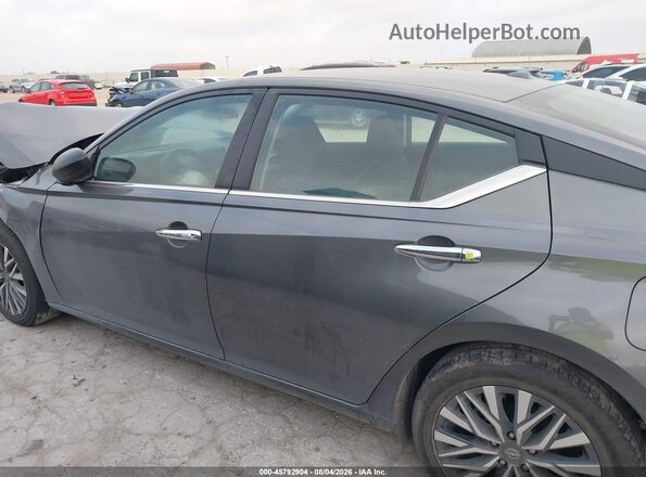 1N4BL4DV7SN375540 2025 NISSAN ALTIMA Gray Widok wnętrza z tyłu
