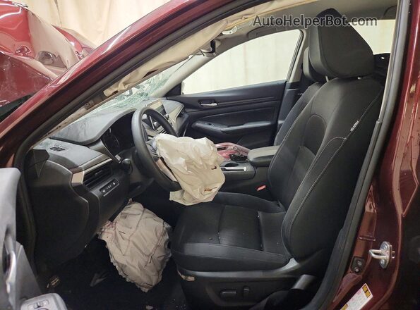 1N4BL4DV7SN404535 2025 NISSAN ALTIMA Maroon Widok wnętrza z przodu