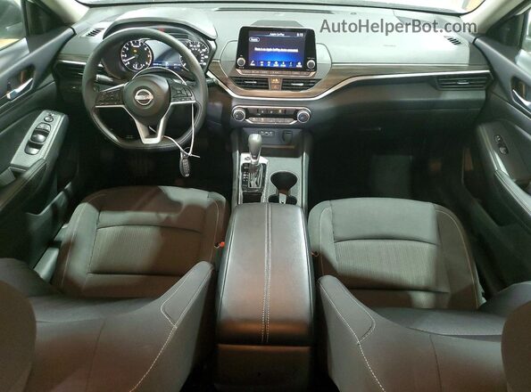 1N4BL4DV7SN411470 2025 NISSAN ALTIMA White Dashboard view