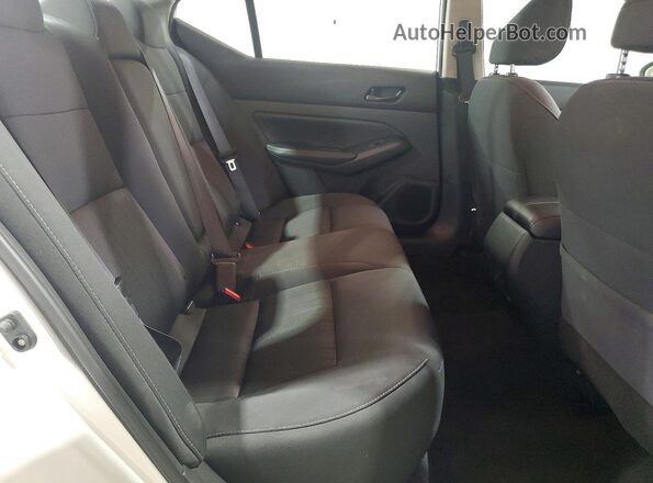 1N4BL4DV7SN411470 2025 NISSAN ALTIMA White Rear seats view
