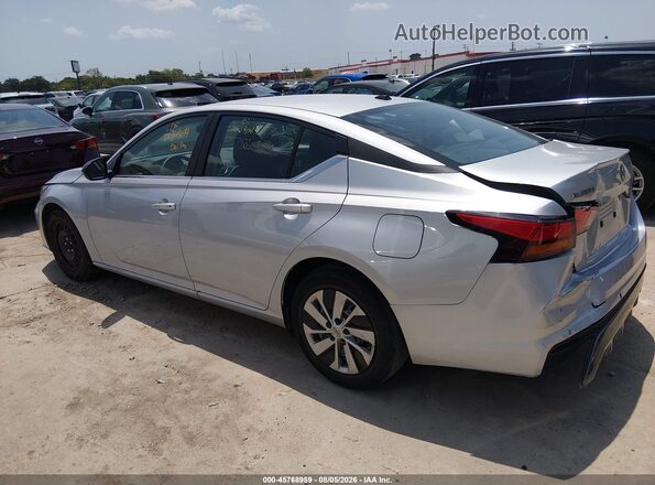 1N4BL4DV7TN338909 2026 NISSAN ALTIMA Silver Vista interior de 360 grados