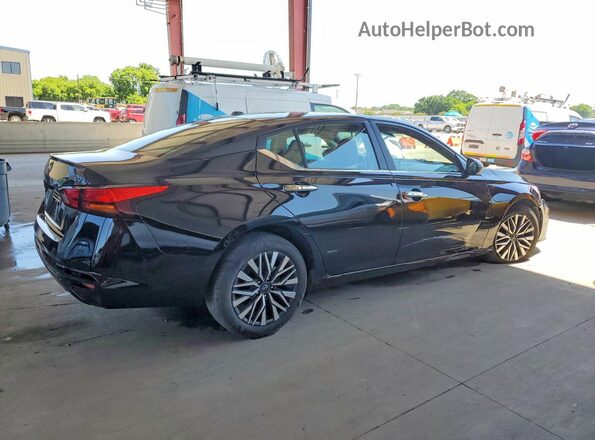 1N4BL4DV8RN431902 2024 NISSAN ALTIMA Black Հետևի աջ