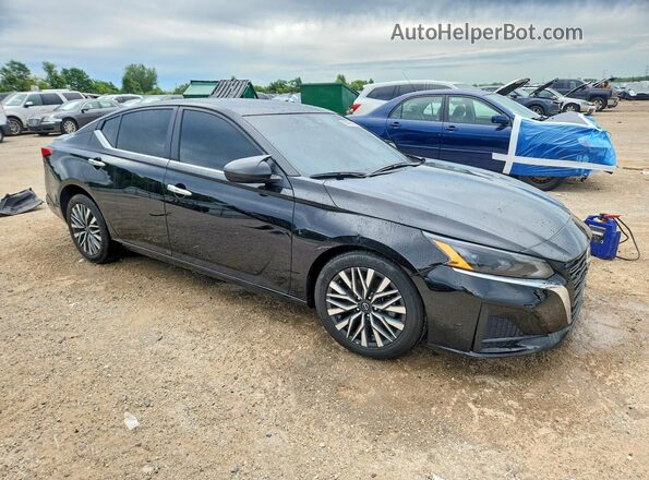 1N4BL4DV8SN323320 2025 NISSAN ALTIMA Black Delantero derecho