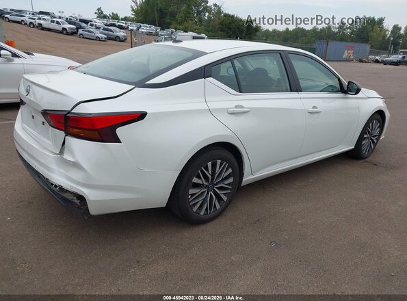 1N4BL4DV8TN320774 2026 NISSAN ALTIMA White Trasero derecho