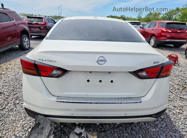 1N4BL4DV9MN332126 2021 NISSAN ALTIMA White უკანა ხედი