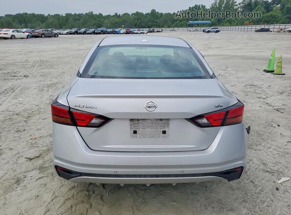 1N4BL4DV9NN403293 2022 NISSAN ALTIMA Silver Вид ззаду