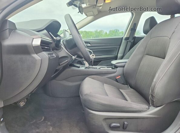 1N4BL4DV9RN320288 2024 NISSAN ALTIMA Серебряный Вид салона спереди