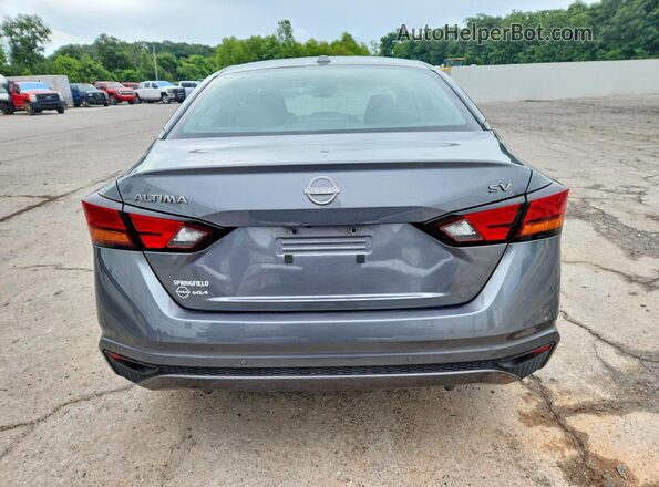 1N4BL4DV9RN320288 2024 NISSAN ALTIMA Серебряный Вид сзади