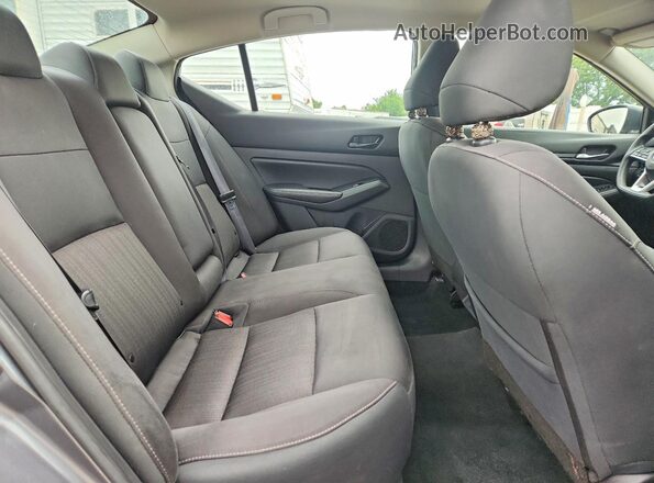 1N4BL4DV9RN320288 2024 NISSAN ALTIMA Серебряный Вид задних сидений