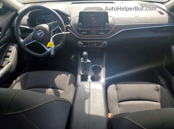 1N4BL4DV9RN418351 2024 NISSAN ALTIMA Бордовый Вид панели приборов